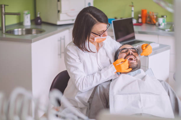 Best Emergency Dental Extractions in Salineville, OH