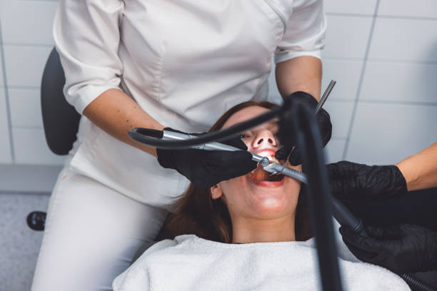 Best Weekend Emergency Dentist in Salineville, OH